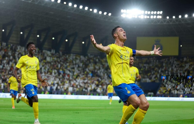 Kết quả bóng đá Al Nassr vs Al Ittihad: Ronaldo lập cú đúp, chủ nhà nhấn chìm đội khách