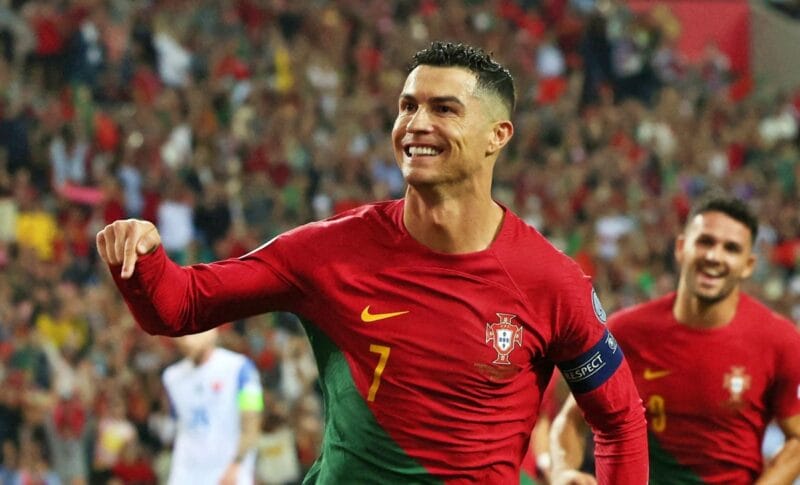 Ronaldo tham dự Euro 2024: Điều không cần bàn cãi