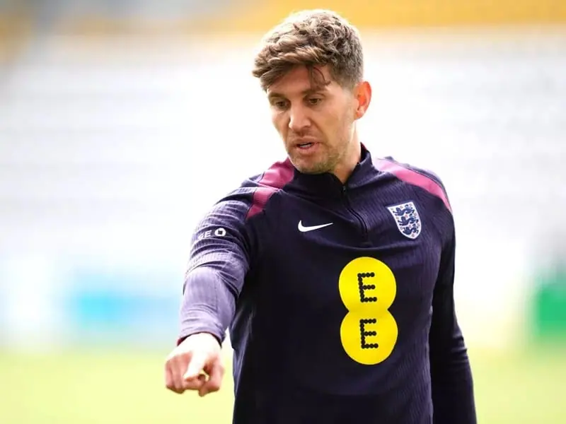 John Stones trở lại tập luyện ở ĐT Anh